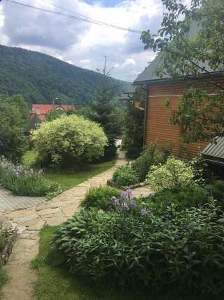 Гостевой дом Guest house Zatishniy dvir Яремче-0