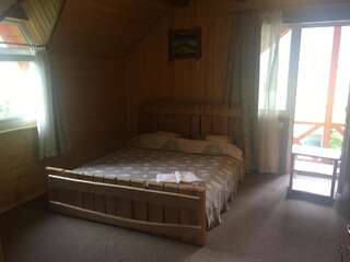 Гостевой дом Guest house Zatishniy dvir Яремче Шале с 3 спальнями-4